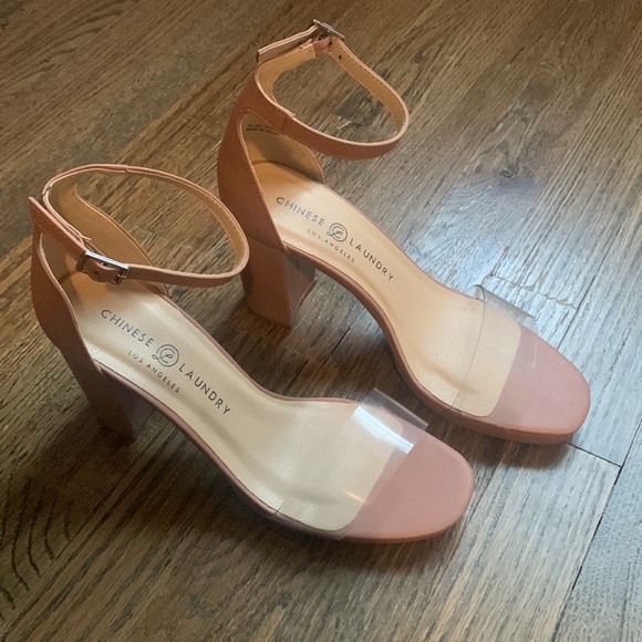 Heels - Picture 12 of 13